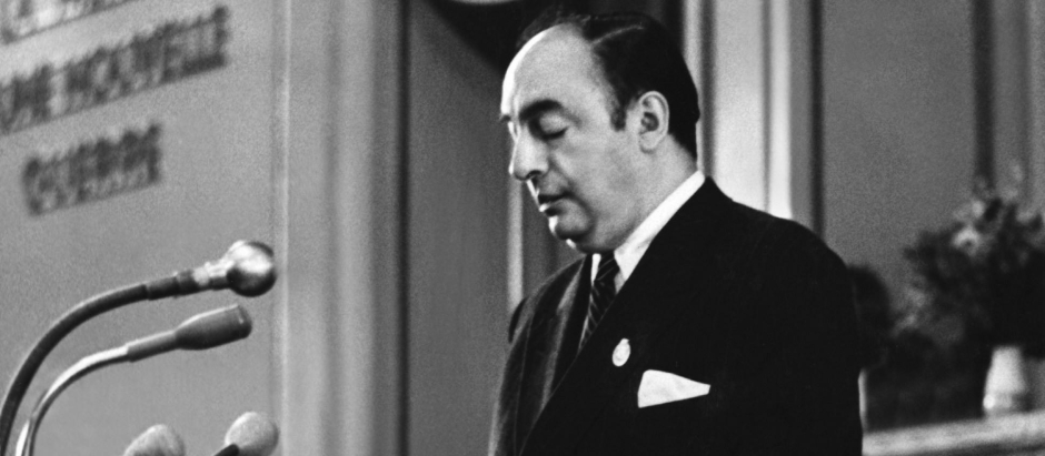 Pablo Neruda en Berlín oriental, en 1951.