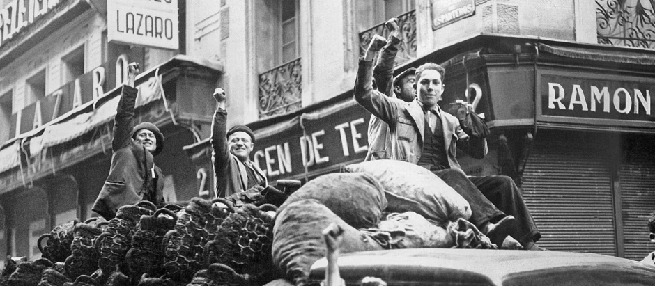 Celebración de la victoria electoral del Frente Popular en febrero de 1936