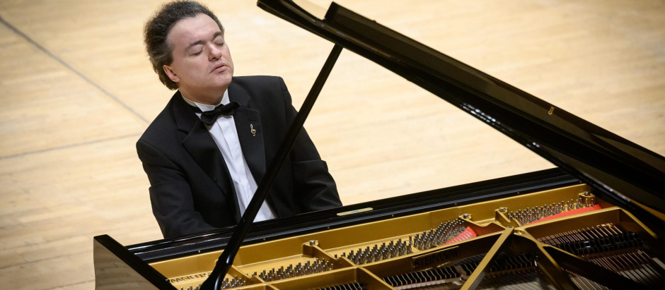 El pianista Evgeny Kissin en concierto
