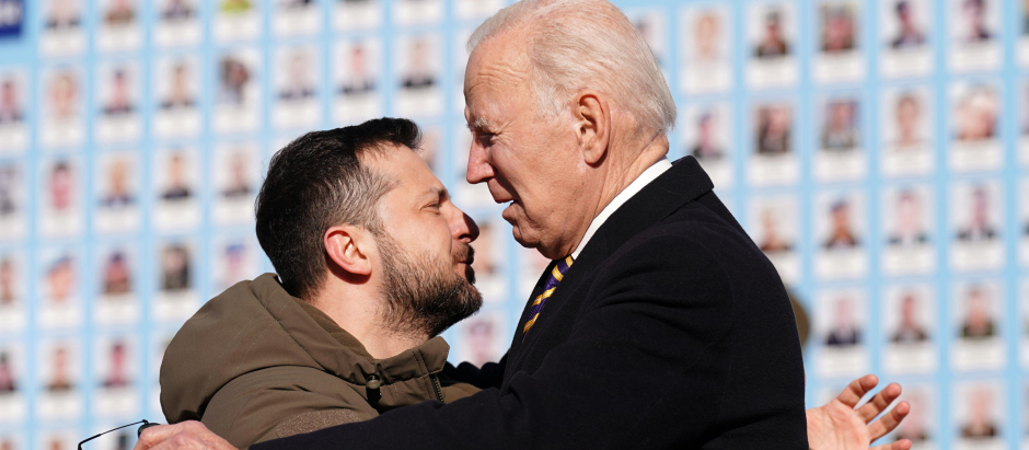 Joe Biden visita a Zelensky por sorpresa