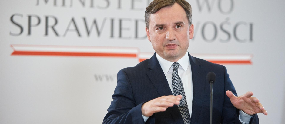 El ministro polaco de Justicia, Zbigniew Ziobro, en una rueda de prensa