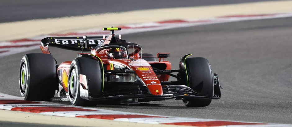 Carlos Sainz durante el Gran Premio de Baréin