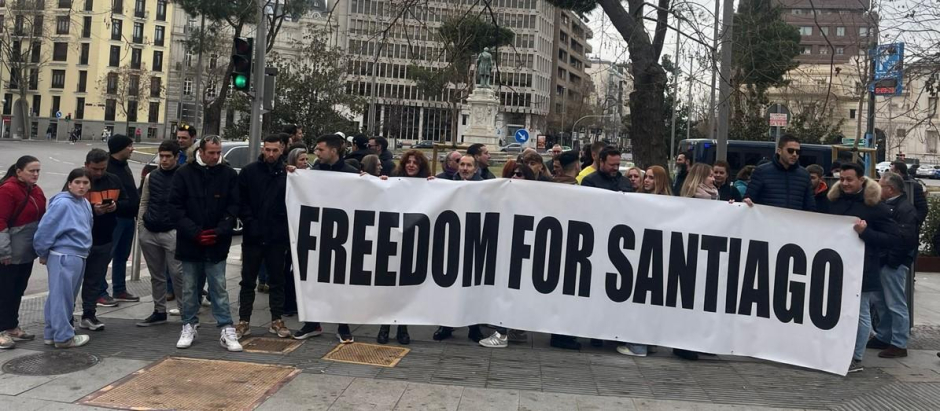 Concentración por la liberación de Santiago Sánchez en Madrid