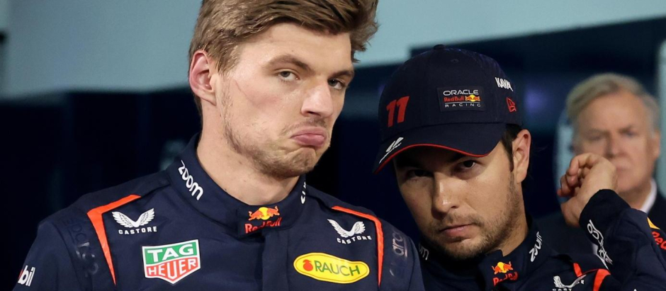 Los pilotos de Red Bull, Max Verstappen y Sergio Pérez, tras la clasificación del Gran Premio de Baréin
