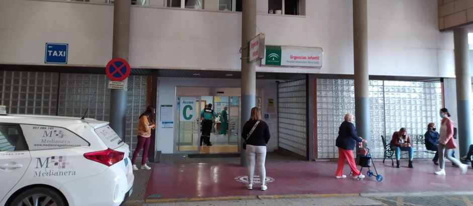 Acceso a las Urgencias del Hospital Materno Infantil del Reina Sofía de Córdoba