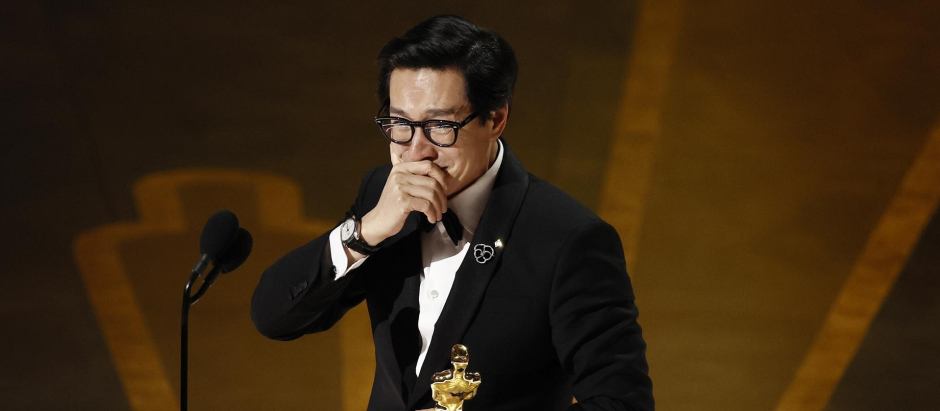 Ke Huy Quan, ganador del Oscar al mejor actor de reparto por Todo a la vez en todas partes