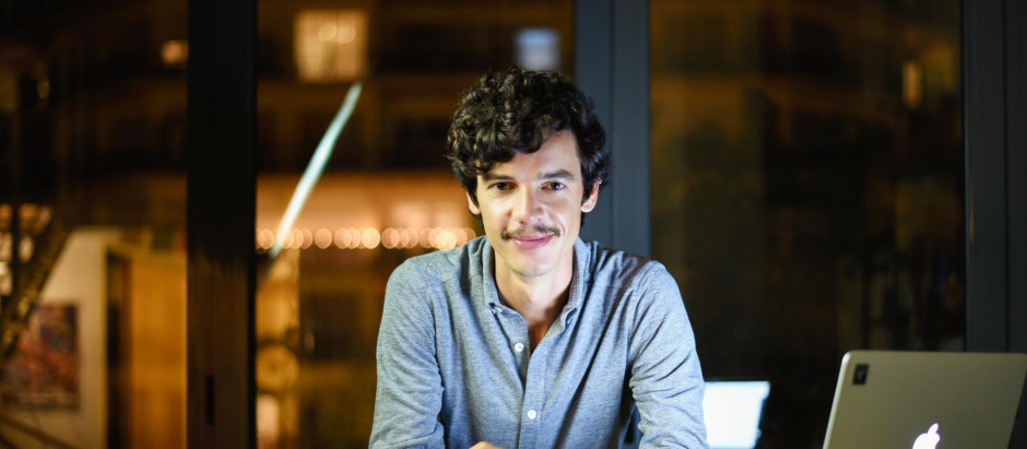 Víctor Ronco trabajó en Marketing en el Santander y en el área digital en Red Bull. Ahora se dedica a las criptomonedas.