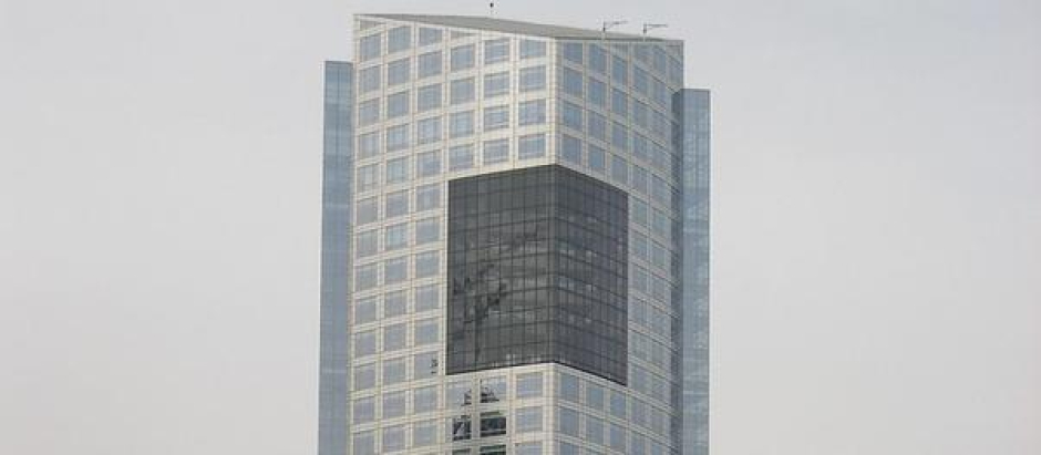 La torre de YPF en Buenos Aires.