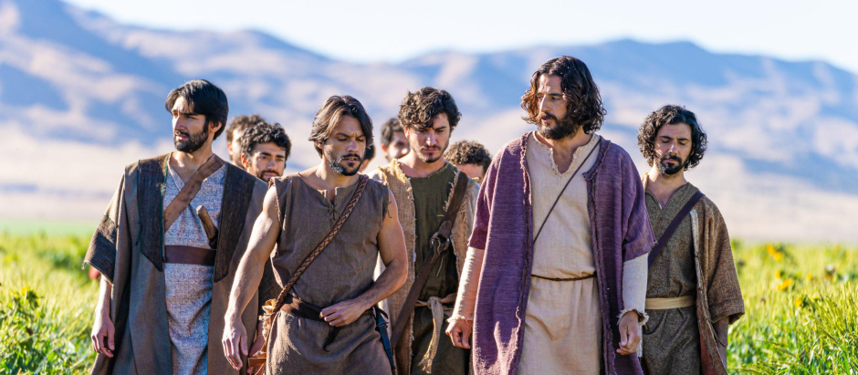 Jesús y sus discípulos, en una imagen de la serie