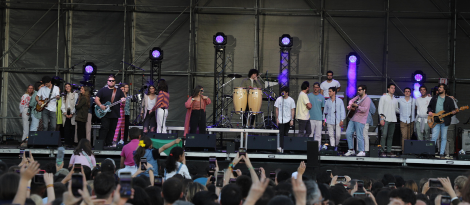 Hakuna Group Music provocó un verdadero tsunami en la Fiesta de la Resurrección