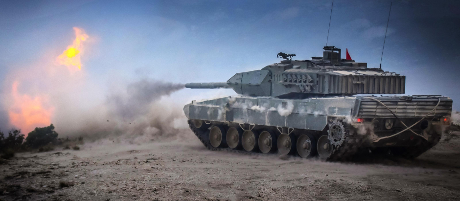 Un tanque Leopard 2E del Ejército de Tierra en acción