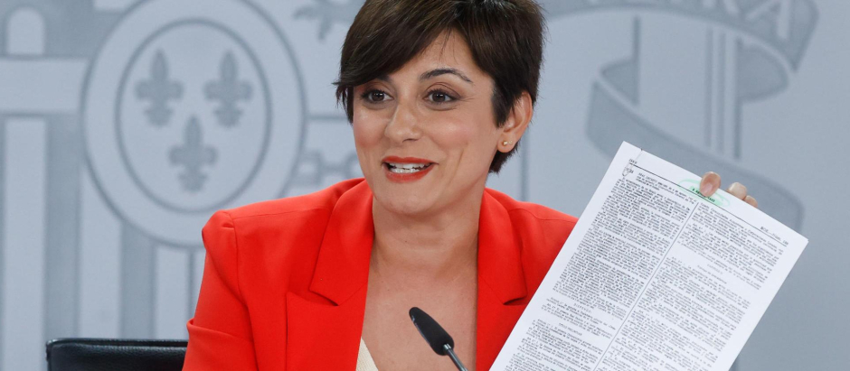 Isabel Rodríguez en la última rueda de prensa tras el Consejo de Ministros