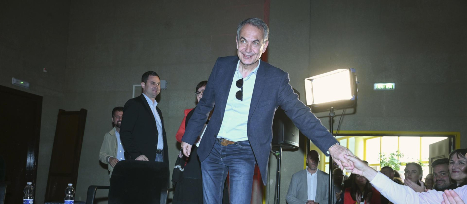 José Luis Rodríguez Zapatero, este sábado, en San Andrés del Rabanedo, León