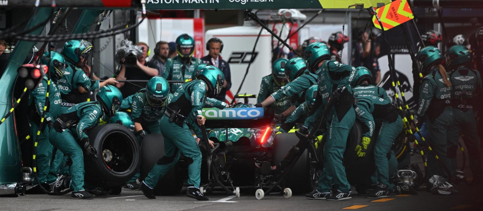 El momento clave de la carrera: Aston Martin se equivocó con la estrategia de neumáticos en boxes