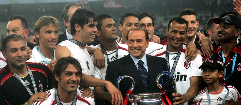 Con Silvio Berlusconi el Milan ganó cinco de las siete Copas de Europa que tiene el club italiano