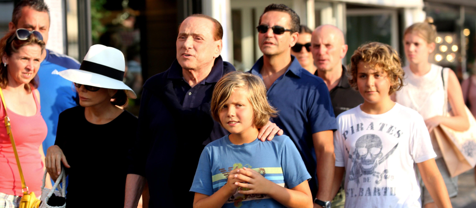 Former president Silvio Berlusconi , Marina Berlusconi , her husband Maurizio Vanadia and their two kids Gabriele and Silvio in Saint-Tropez, France, on August 11th 2015.