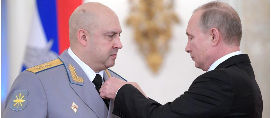Serguéi Surovikin, el general ruso detenido por conspirar contra Putin