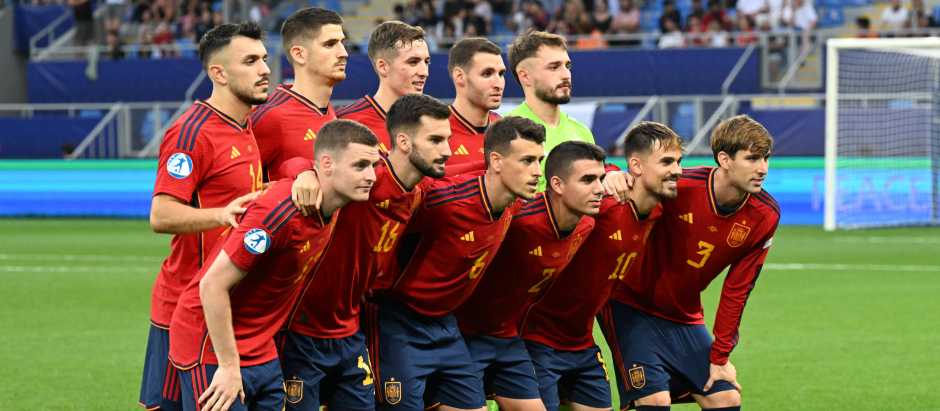 Los jugadores titulares de España en la final del Europeo sub-21
