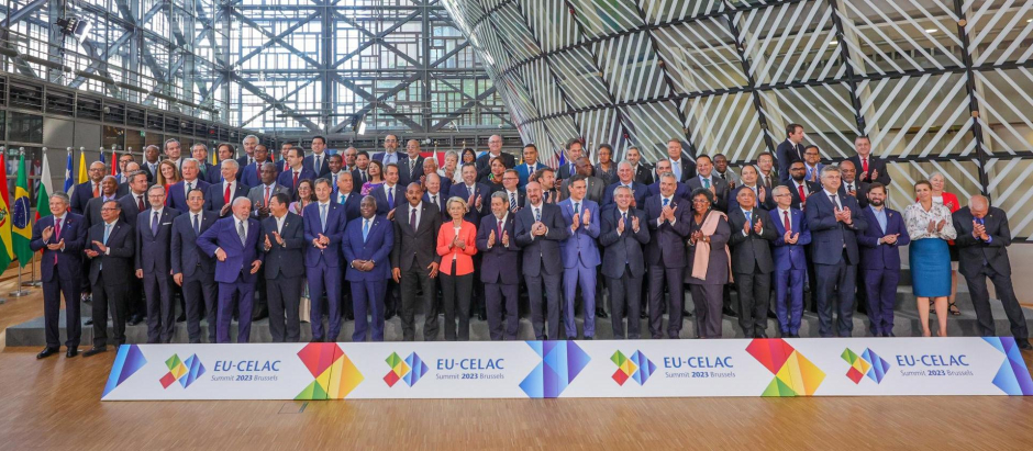 Foto de familia de la cumbre UE-CELAC