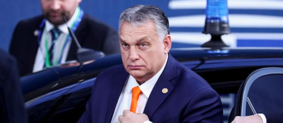 Viktor Orbán instantes antes de entrar a una reunión del Consejo Europeo en Bruselas