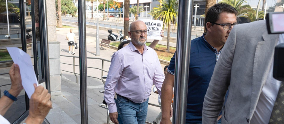 El exdiputado del PSOE Juan Bernardo Fuentes Curbelo, alias 'Tito Berni',