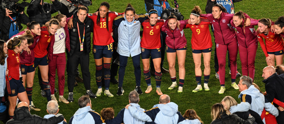 El corro de las jugadoras de la selección española femenina en el Mundial