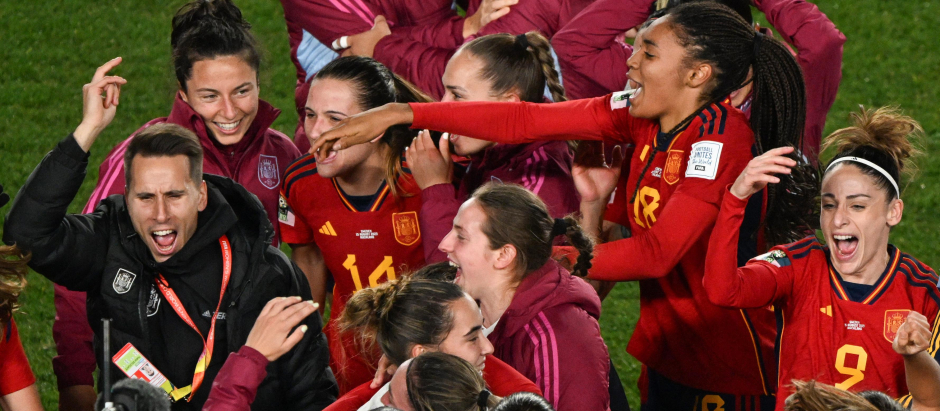 La celebración de las jugadoras españolas tras el pase a la final del Mundial