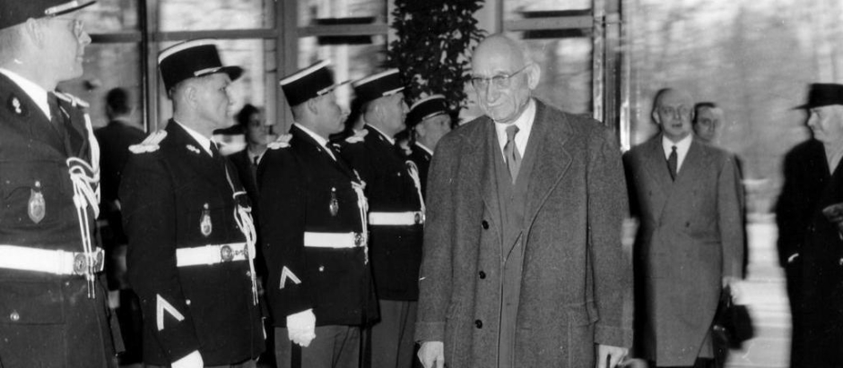 El 19 de marzo de 1958 se celebró en Estrasburgo la primera reunión de la Asamblea Parlamentaria Europea, bajo la presidencia de Robert Schuman