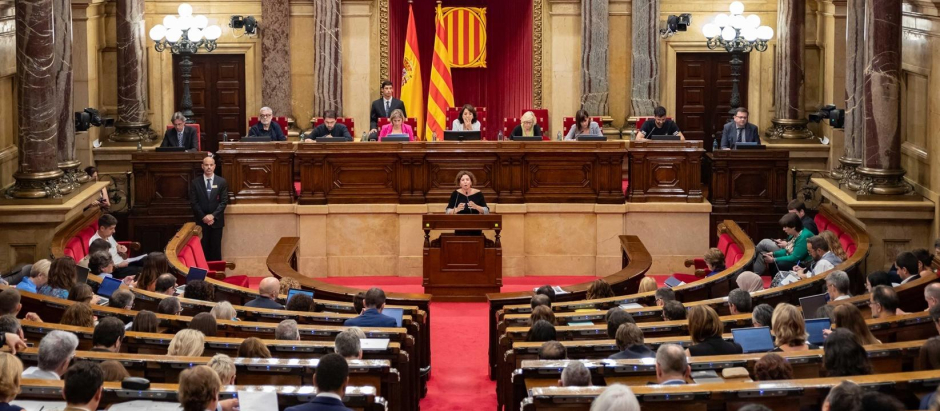 Vista general de una sesión plenaria en el Parlament, a 1 de septiembre de 2023, en Barcelona