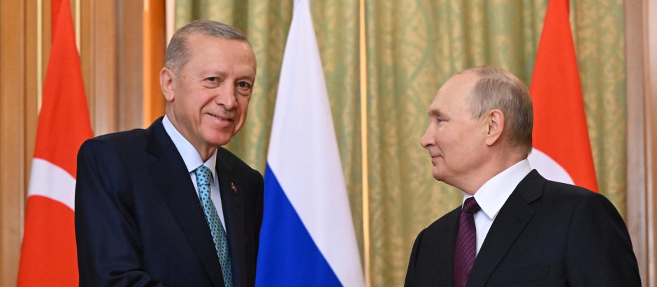 El presidente de Turquía, Recep Tayyip Erdogan, y su homólogo ruso, Vladimir Putin