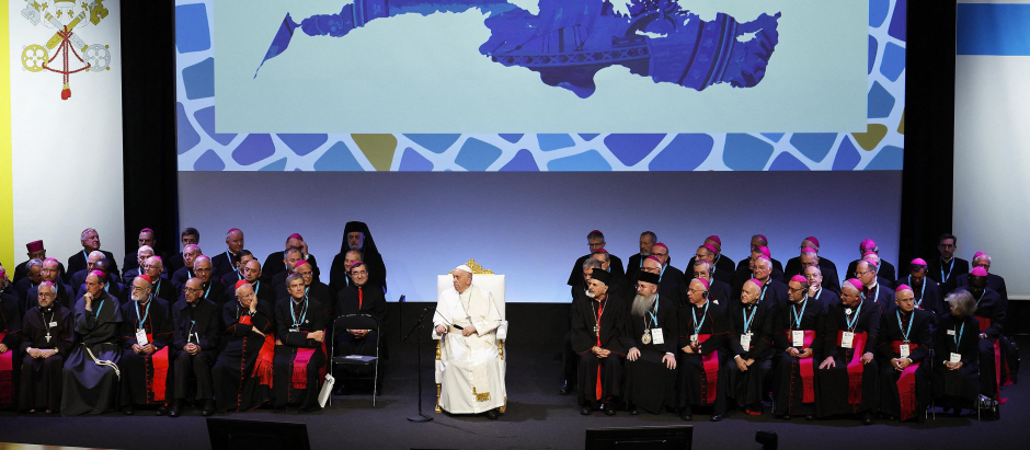 El Papa, en el Palais du Phare para la sesión final de los Encuentros del Mediterráneo