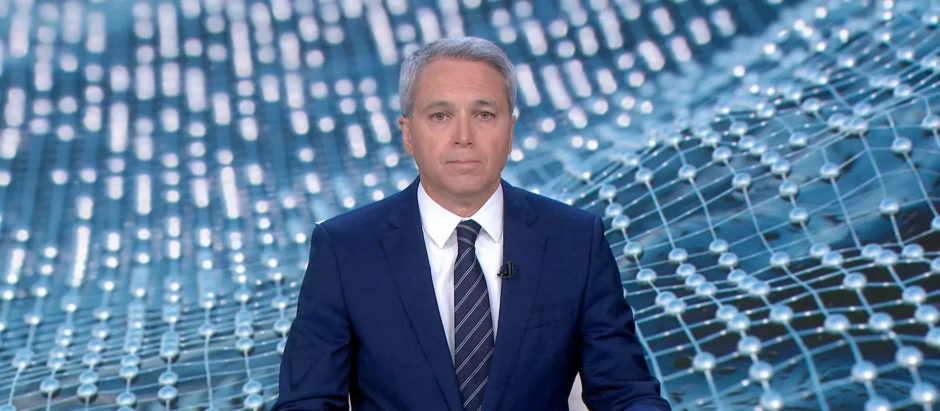 Vicente Vallés presenta Antena 3 Noticias 2