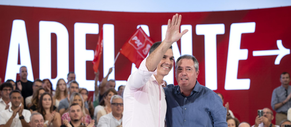 Pedro Sánchez y Juan Espadas, en un reciente acto del PSOE en Málaga