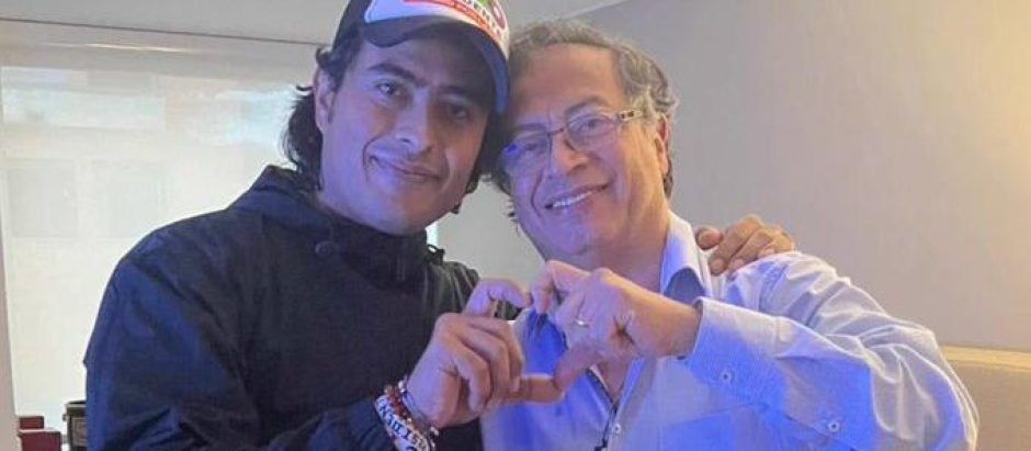 El presidente de Colombia Gustavo Petro y su hijo Nicolás Petro Burgos