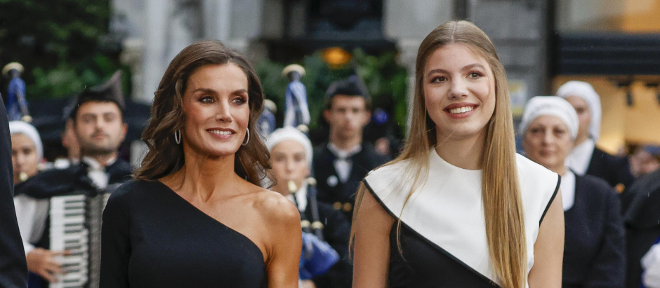 Spanish Queen Letizia and Sofia de Borbon during the Princess of Asturias Awards 2023 in Oviedo, on Friday 20 October 2023.