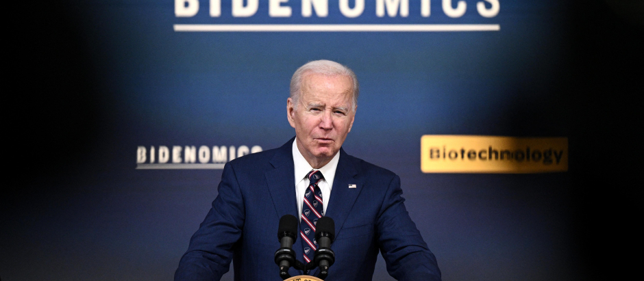 El presidente de Estados Unidos, Joe Biden, pronuncia un discurso sobre su agenda de Bidenómica en Washington