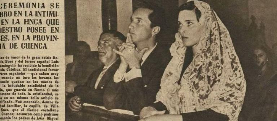 Boda de Dominguín con Lucía Bosé, oficiada por el cura de Saelices, 1955