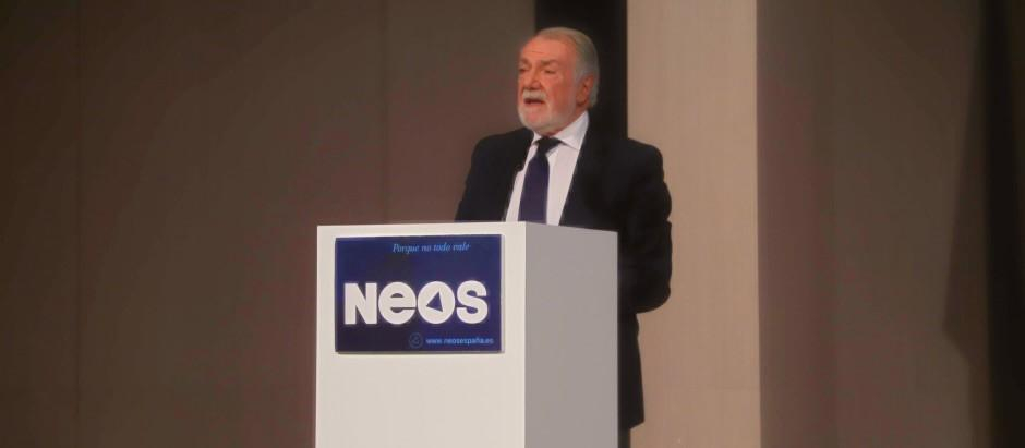 Jaime Mayor Oreja clausura el acto de presentación de la propuesta de NEOS