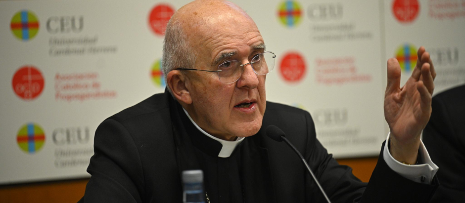 El cardenal y arzobispo emérito de Madrid, monseñor Carlos Osoro, en un acto del CEU-UCH