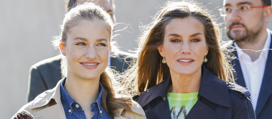 Spanish Queen Letizia with Princess of Asturias Leonor de Borbon during a visit to Arroes, Pion and Candanal (Villaviciosa) as winner of the 34th annual Exemplary Village of Asturias Awards, Spain, on Saturday 21 October 2023.
