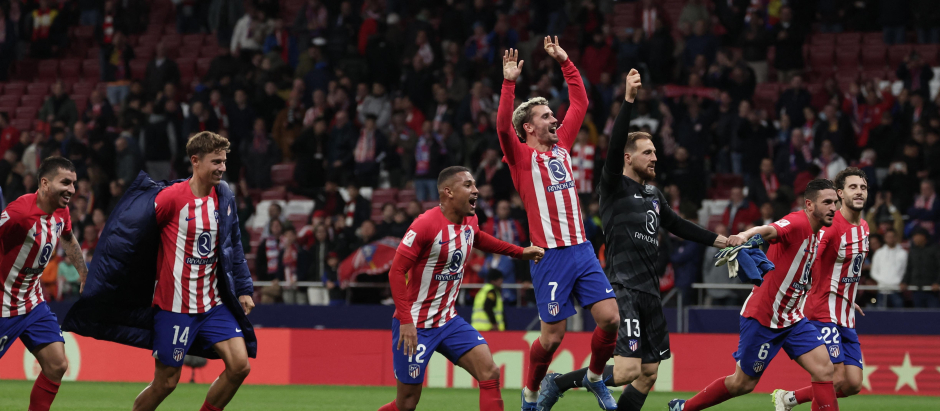 El Atlético de Madrid celebra la victoria en el Cívitas Metropolitano