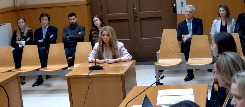 Captura de pantalla de Shakira durante el juicio por fraude fiscal.