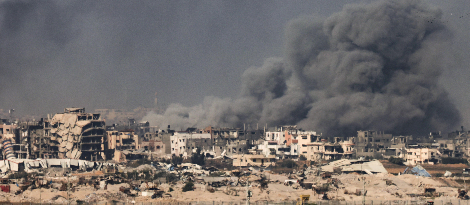 Ataque israelí contra objetivos de Hamas en Gaza