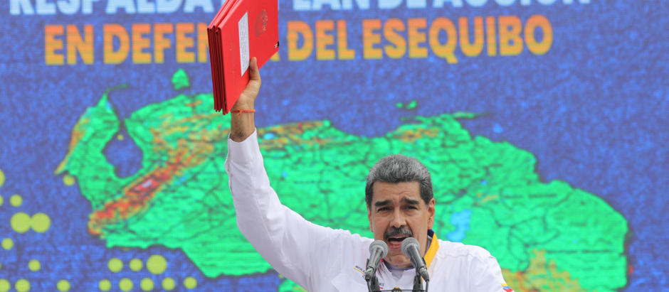 Nicolás Maduro, durante una reunión frente al Palacio Presidencial de Miraflores en Caracas
