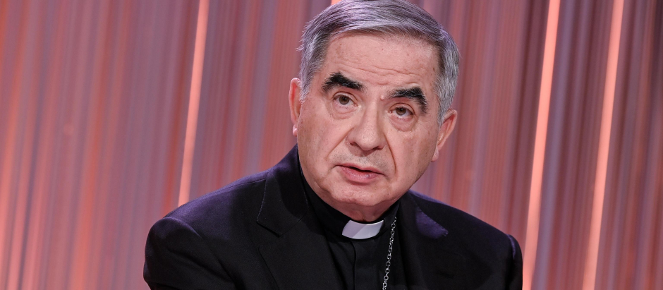 El cardenal Becciu ha concedido una entrevista a la RAI