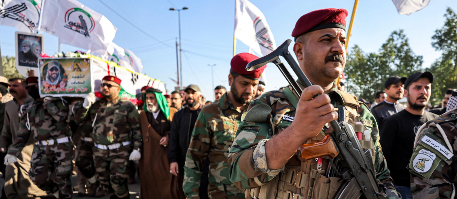 Miembros del grupo Kataeb Hezbolá, una de las facciones de los paramilitares iraquíes Hashed al-Shaabi