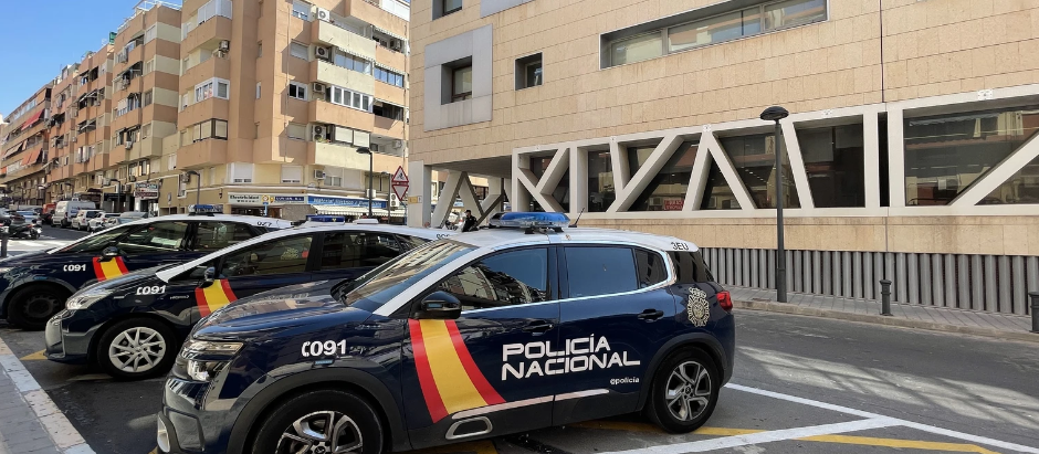 Fachada de la Comisaría Provincial de Policía Nacional en Alicante
