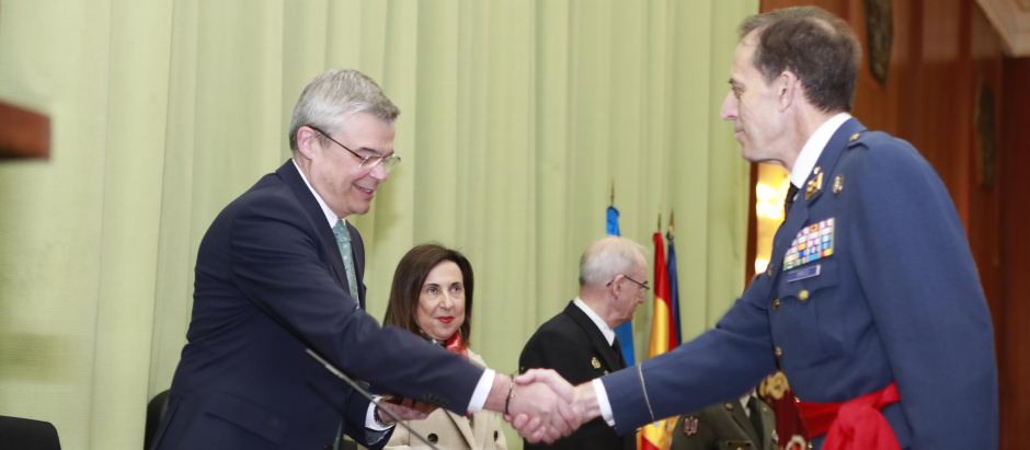 El embajador ucraniano ha entregado las medallas