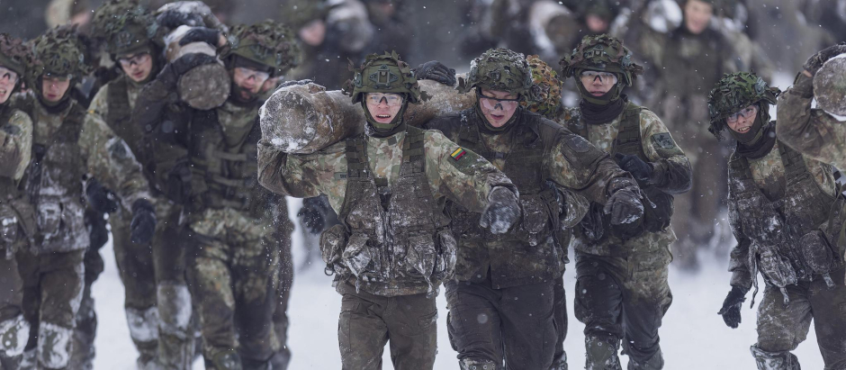 Fuerzas lituanas realizan ejercicios en la frontera con Rusia