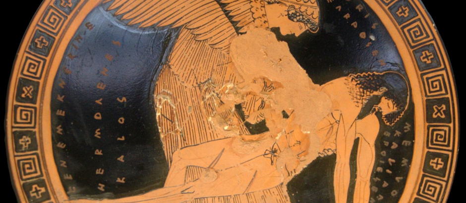 La llamada «pietà de Memnon», con la diosa Eos sosteniendo el cuerpo de Memnón: entre las inscripciones​ está la frase Hermogenes kalos